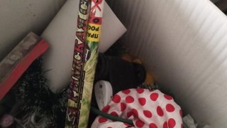 Հանցավոր խմբի ղեկավարների և մասնակիցների բնակարաններում խուզարկությամբ հայտնաբերվել են հանցագործության համար նախատեսված մեծաքանակ առարկաներ և իրեր